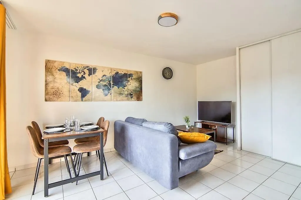 Apartament T2 Calme Et Lumineux A Colomiers Proche Airbus 0*,  Francja